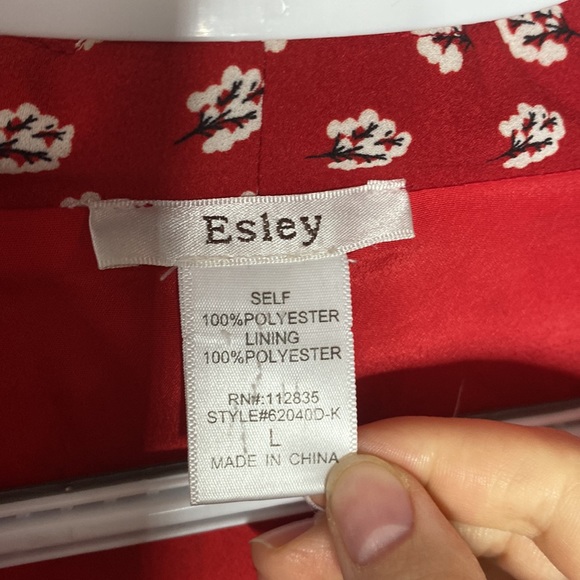 Esley red floral print fit and flare dress size L - Picture 8 of 9